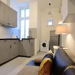 Victus Functional Apartments With 2 Bedrooms In The City Center By Noclegi Renters דירה