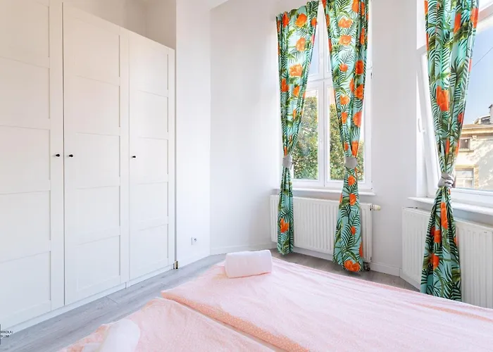 Victus Functional Apartments With 2 Bedrooms In The City Center By Noclegi Renters Sopot