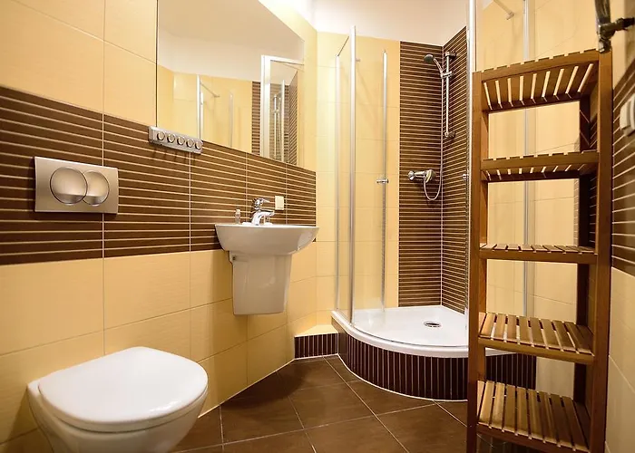Victus Functional Apartments With 2 Bedrooms In The City Center By Noclegi Renters Appartement
