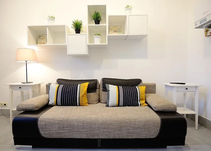 Appartement Victus Functional Apartments With 2 Bedrooms In The City Center By Noclegi Renters